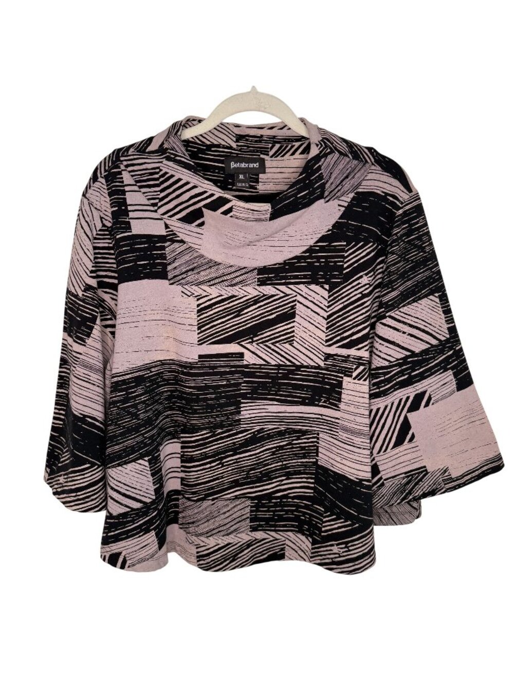 Betabrand Abstract Print Black & Cream Swing Top, XL